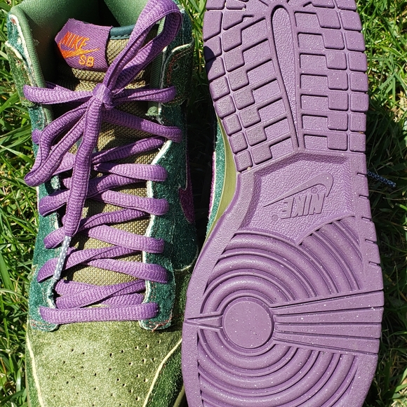 Nike SB OG (Skunk) - Picture 6 of 9